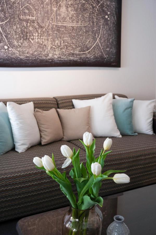 Sun & Sea Suite, Kavouri Athen Eksteriør billede