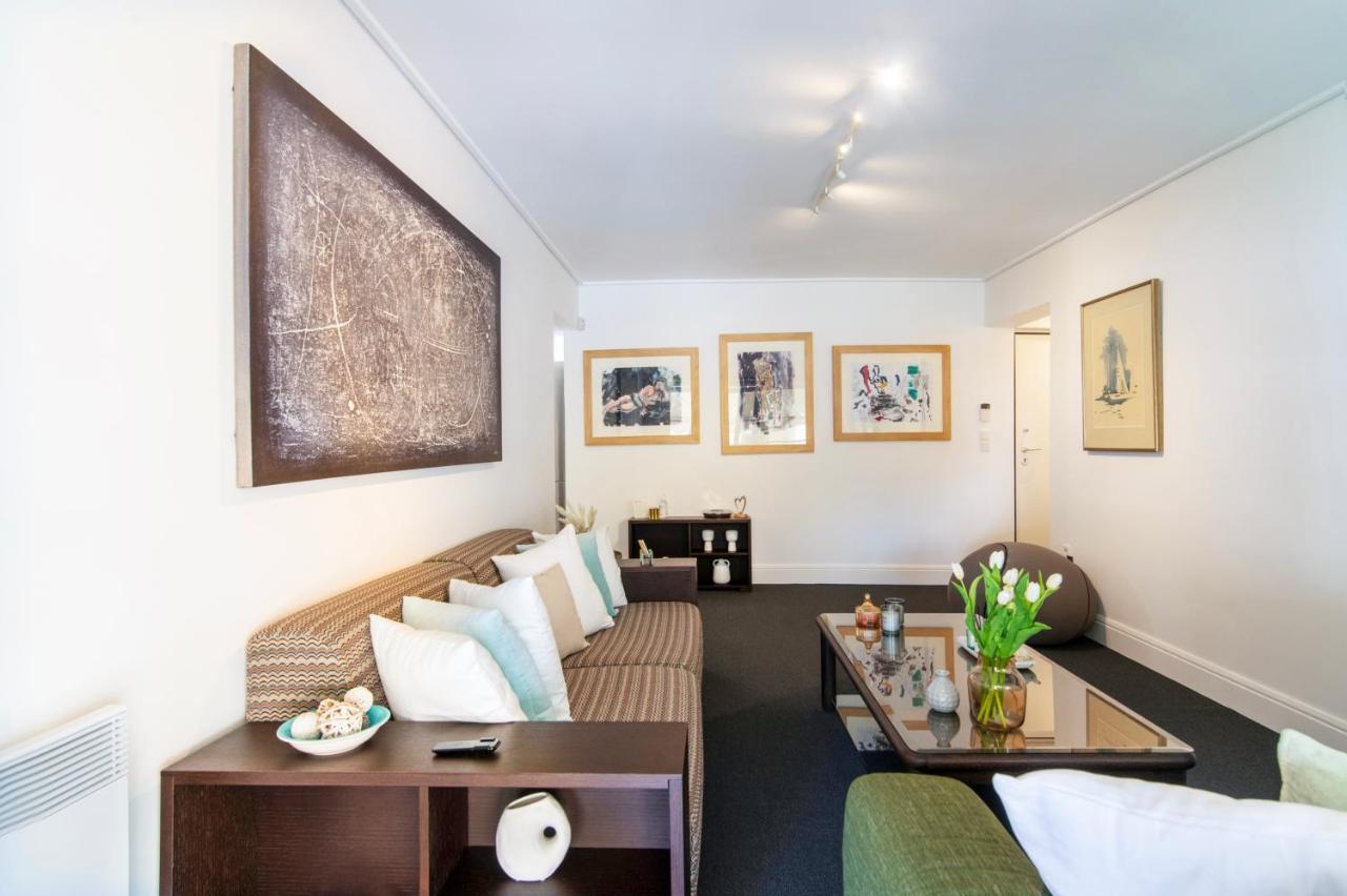 Sun & Sea Suite, Kavouri Athen Eksteriør billede